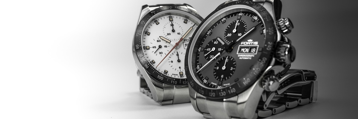 ストラトライナー オールブラック リミテッド・エディション