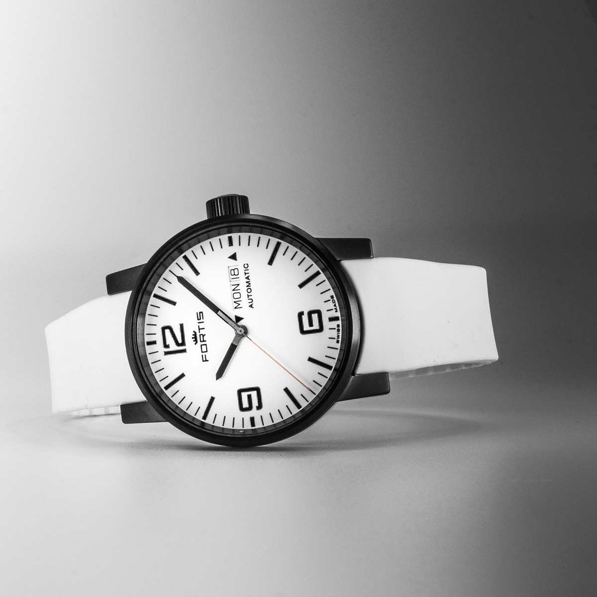 スペースマティック ホワイト ステルス