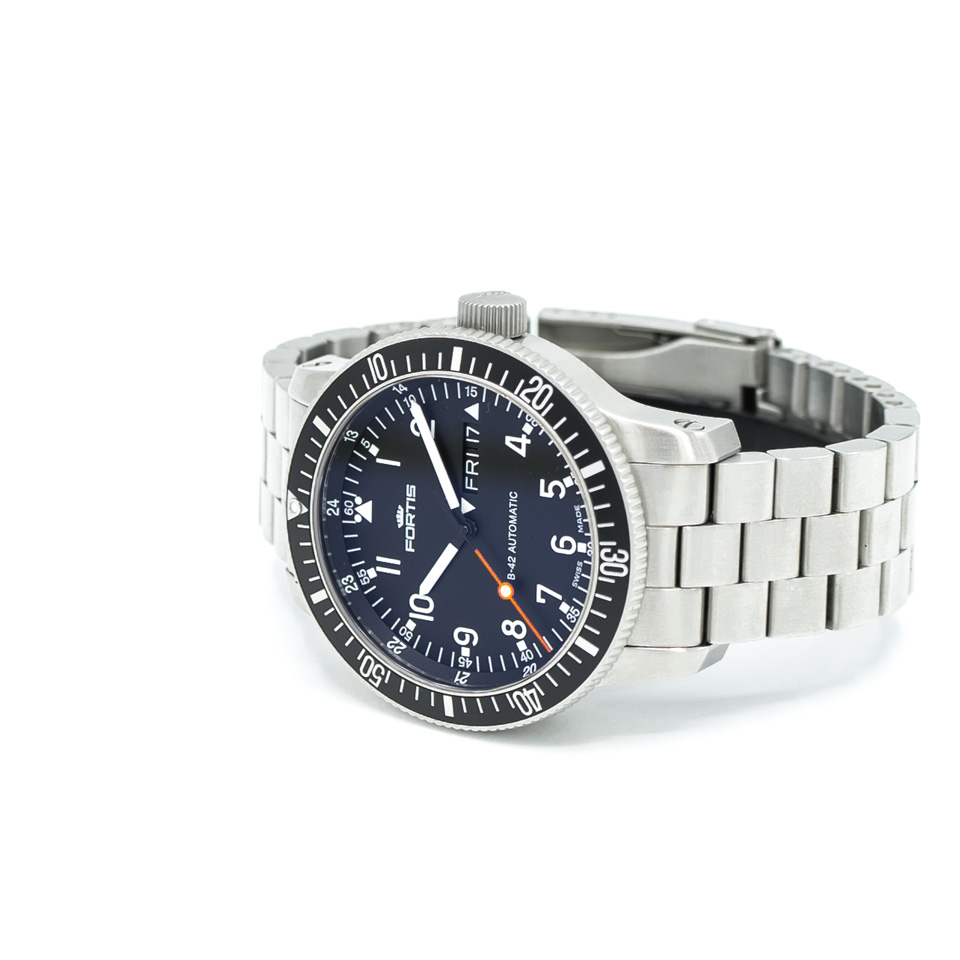 オフィシャル・コスモノート