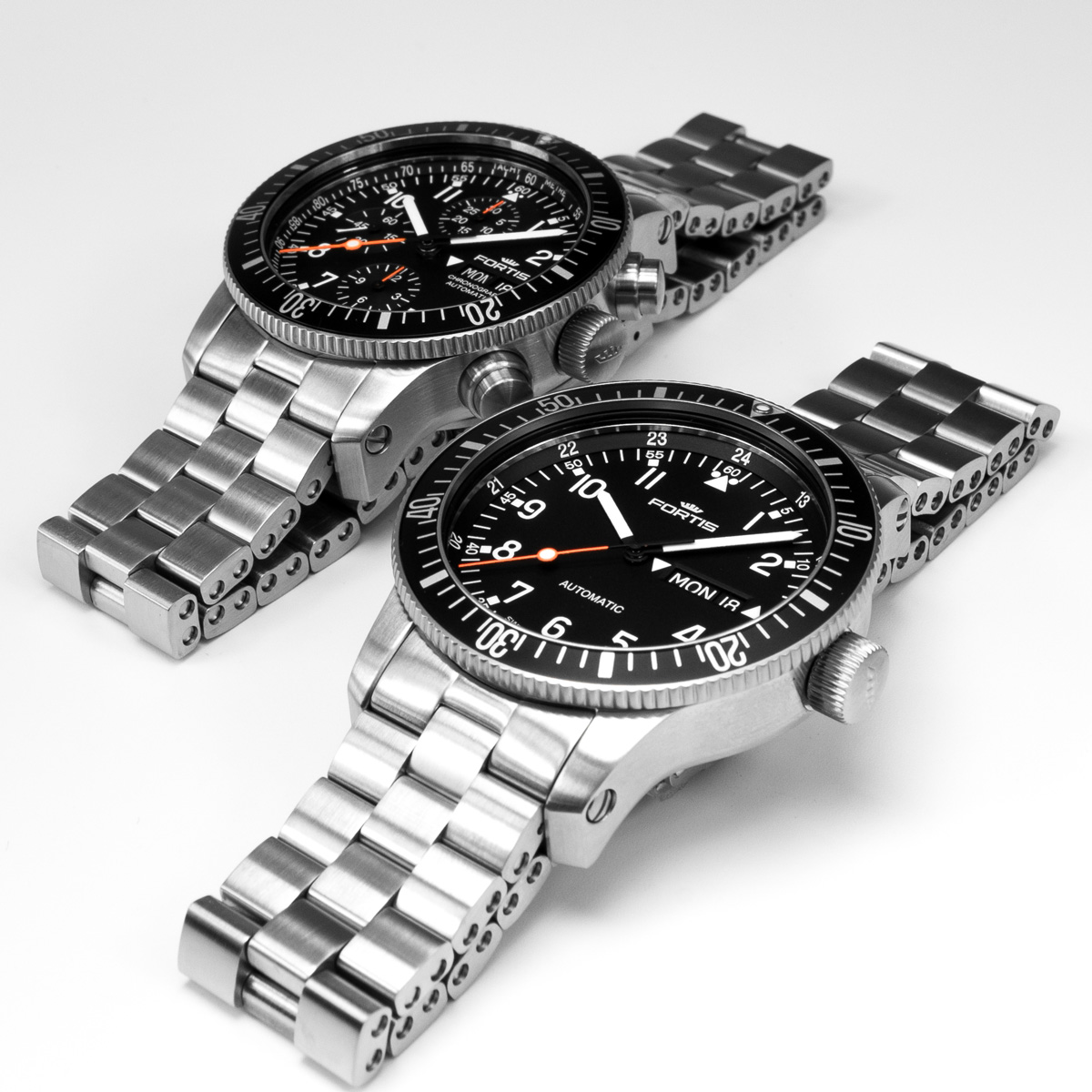 オフィシャル・コスモノート