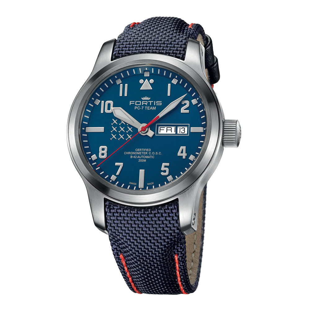 PC-7チーム エアロマスター デイデイト