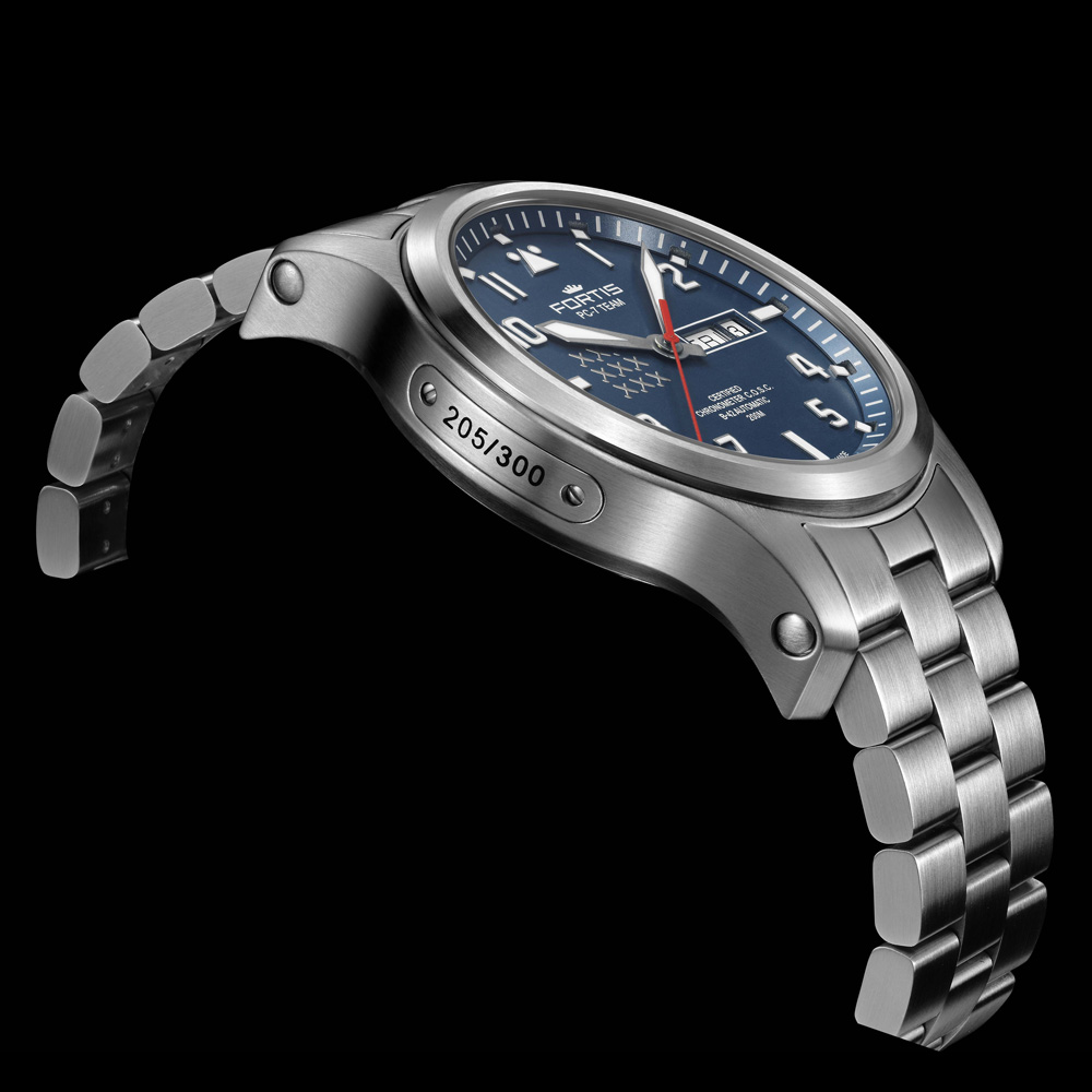 PC-7チーム エアロマスター デイデイト