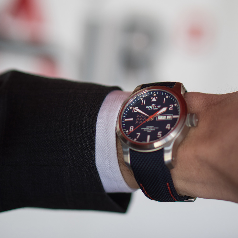 PC-7チーム エアロマスター デイデイト