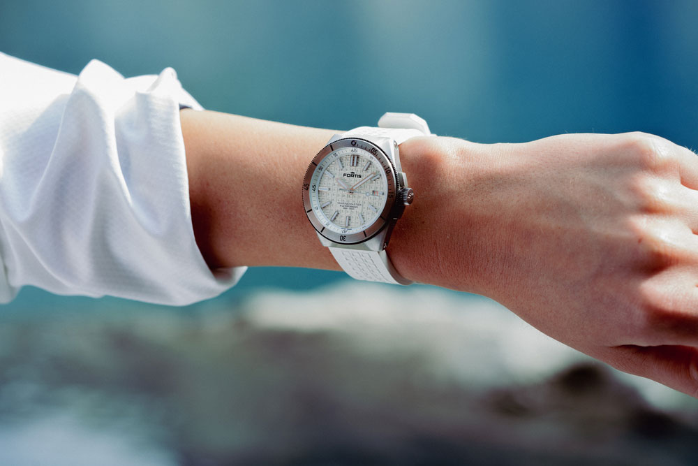 マリンマスターM-40 スノー・ホワイト