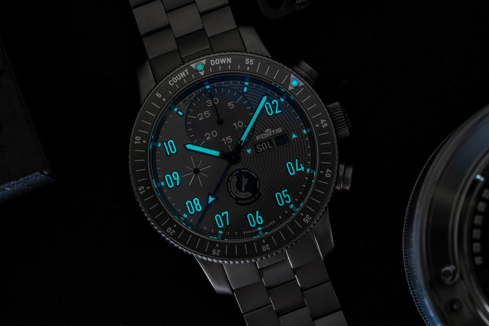 オフィシャル・コスモノート アマディ20