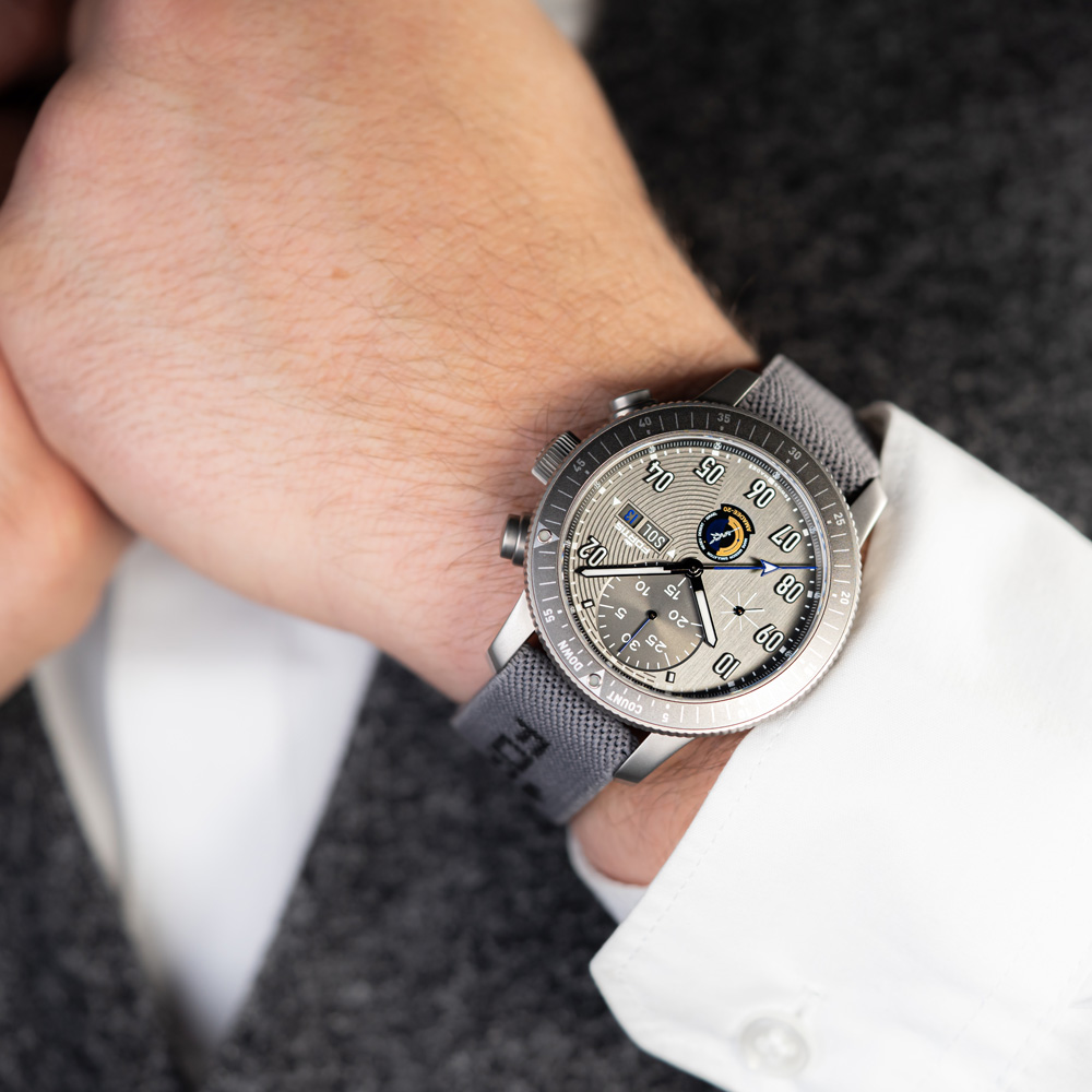 オフィシャル・コスモノート アマディ20