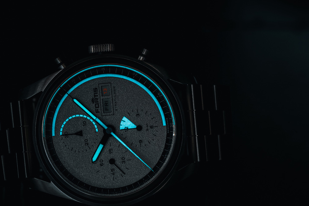 ストラトライナーS-41ホワイトダスト