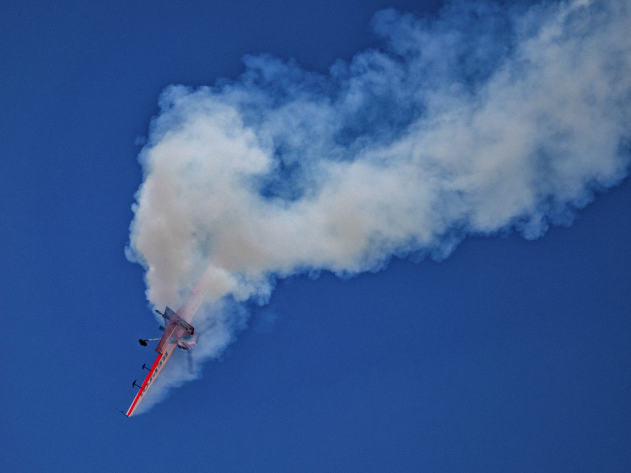 カストール・ファントバ