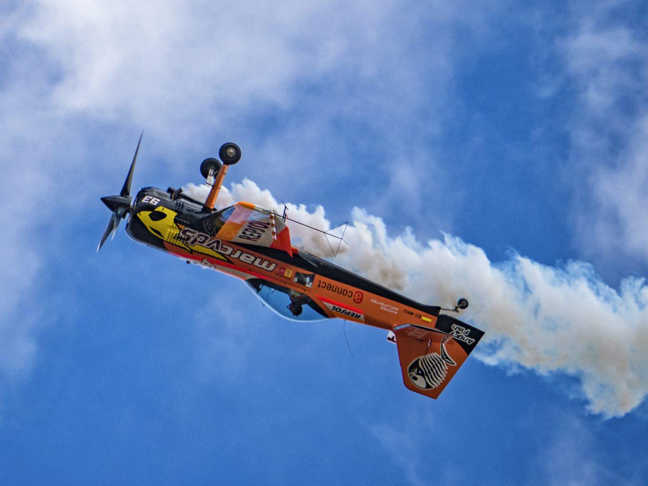 カストール・ファントバ