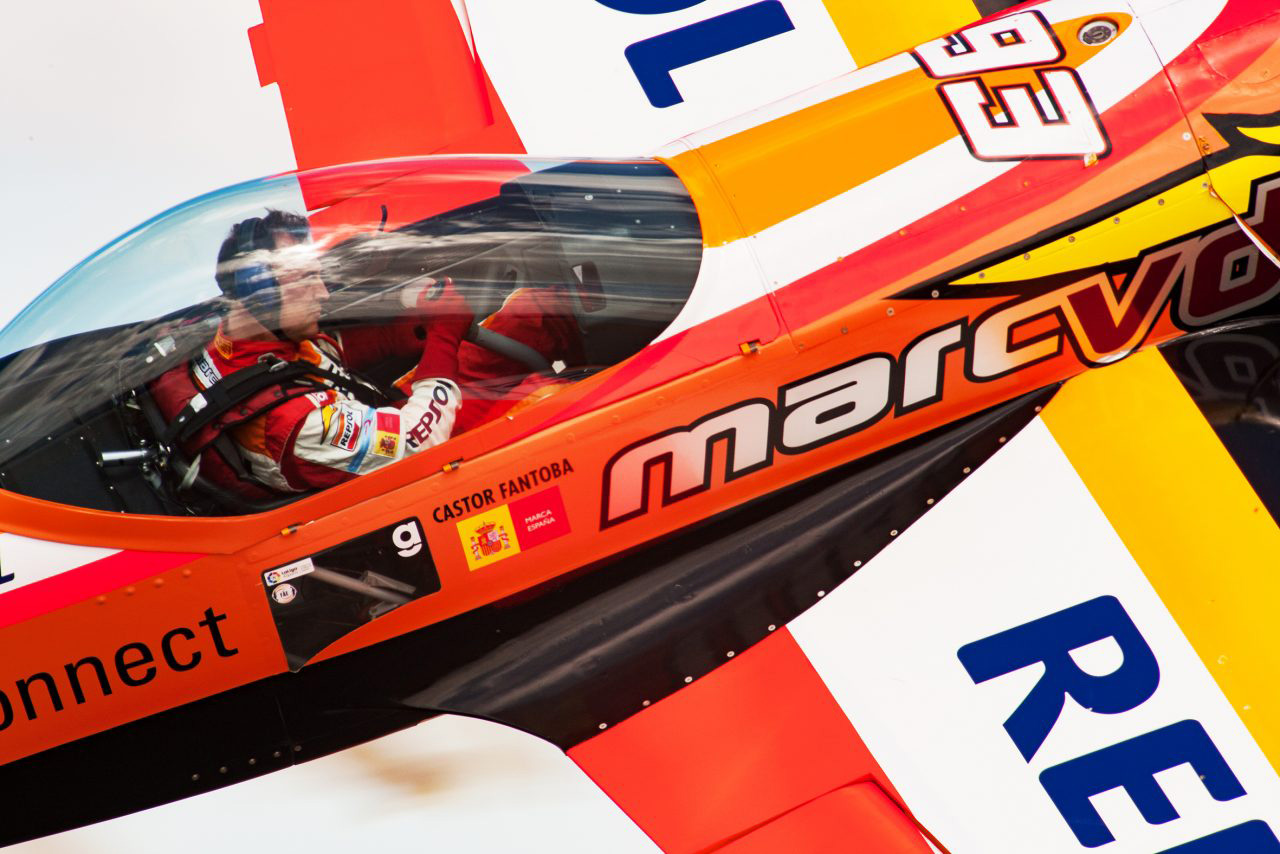 カストール・ファントバ