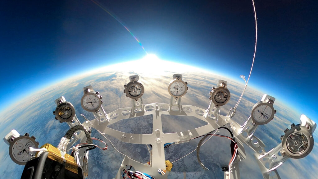 WERK17：宇宙飛行のために開発され成層圏でテストされた初のムーブメント